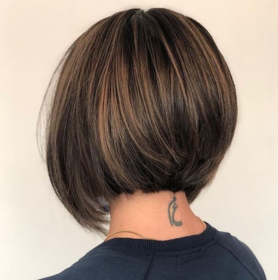 Stacked Brown Bob With Dark Roots