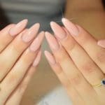 long-almond-shaped-nails