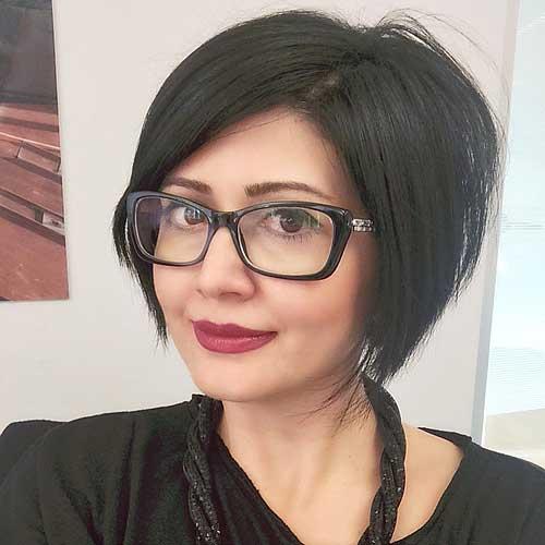 short side-parted inverted bob