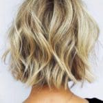 wavy-layered-medium-bob-mediumbob-mediumbobhairc