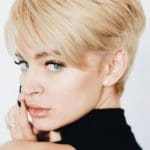 blonde-pixie-with-long-layered-bang