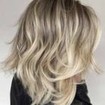 blonde-sexy-stacked-layers-layeredhaircuts-layer