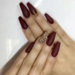 burgundy-and-gold-rhinestones-nail-designs-rhines