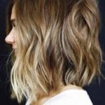 cool-wavy-inverted-bob-haircut-shorthaircuts-lig