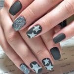 cute-black-and-silver-nails-designs-picture-4