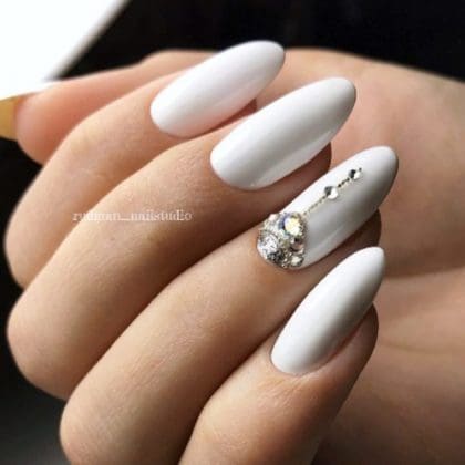 36 Almond Shaped Nail Designs - Cute Ideas for Almond Nails