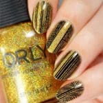 gold-nails-with-stamping-picture-1