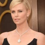 long-pixie-haircut-charlize-theron4