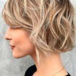 lovely-and-easy-hairstyles-for-short-wavy-hair-pic