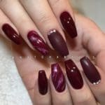 popular-nail-designs-in-burgundy-colors-picture-4