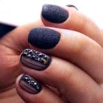 sparkly-black-glitter-nails-picture-4