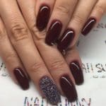 stunning-burgundy-nails-you-should-try-picture-4