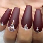 stylish-matte-burgundy-nails-with-rhinestones-mat