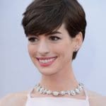 sweeping-pixie-anne-hathaway38