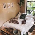 simple-boho-bedroom-with-string-lights-decor-leds