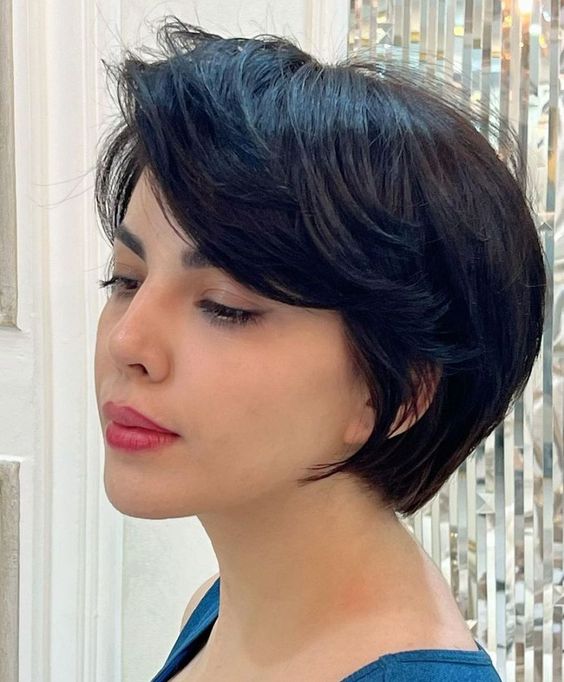 27 Stylish Long Pixie Bob Haircuts for a Unique Length and Style