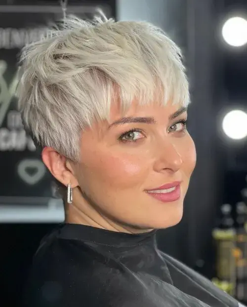 11 Stylish Pixie Haircuts for Blondes and Brunettes