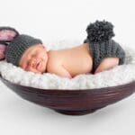 depositphotos_25231823-stock-photo-newborn-baby-boy-wearing-bunny