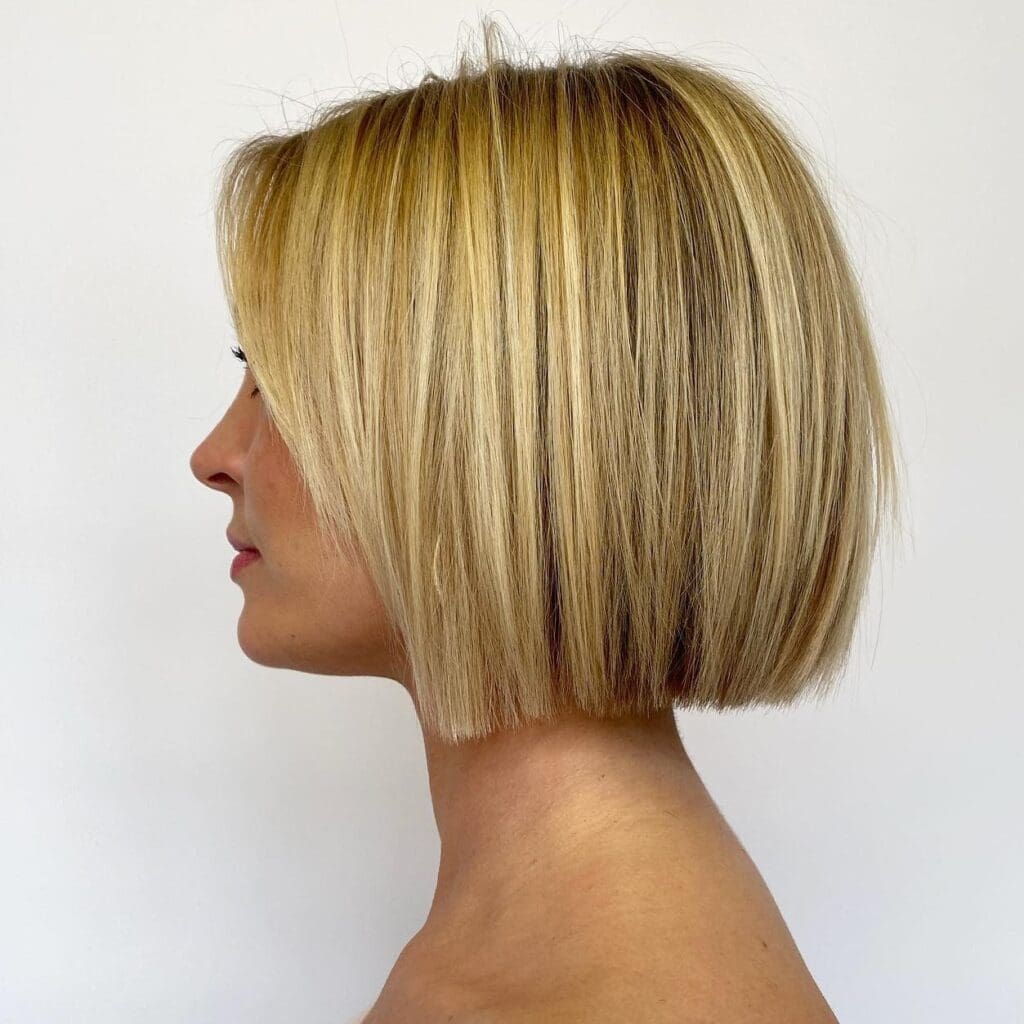 21 Short Blonde Hair Color Ideas to Try In 2024