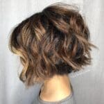 wavy-razored-bob-for-thick-hair