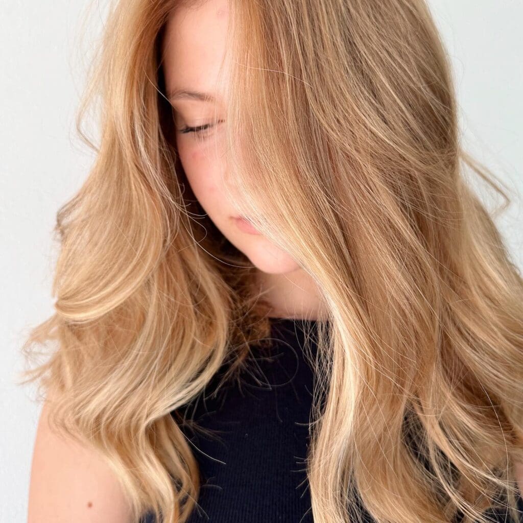 20 Perfect Light Strawberry Blonde Hair Ideas for Your Skin Tone