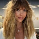 beautiful-medium-shag-with-blonde-balayage-and-ban