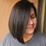 deep-side-part-on-a-shoulder-length-bob