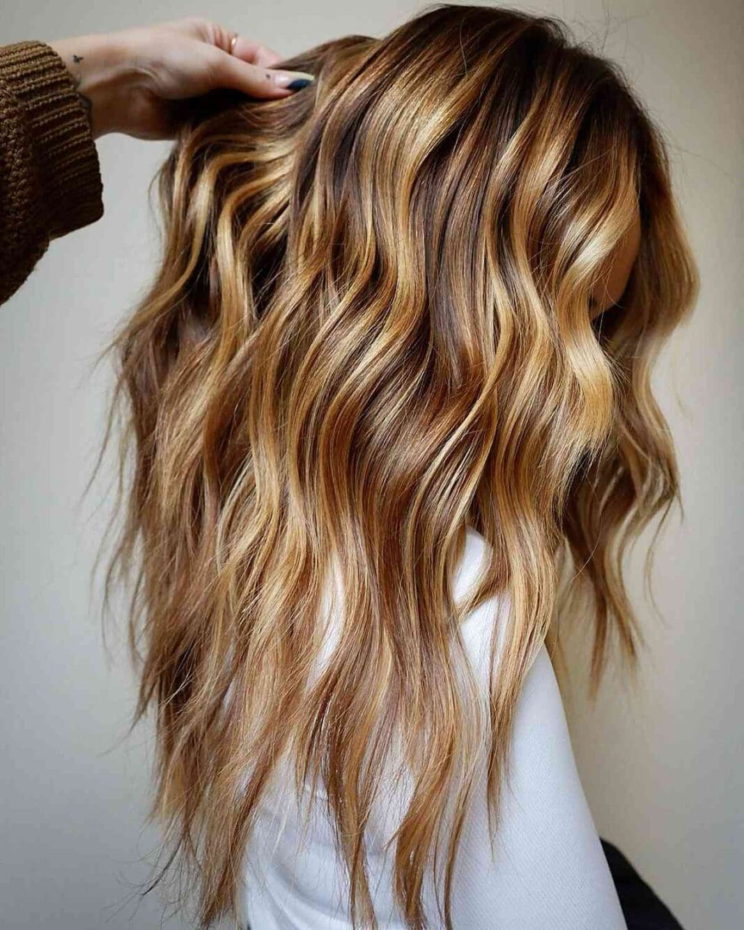 24 Stunning Examples Of Caramel Balayage Highlights For 2024