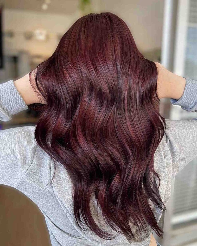 51 Beautiful Dark Red Hair Color Ideas