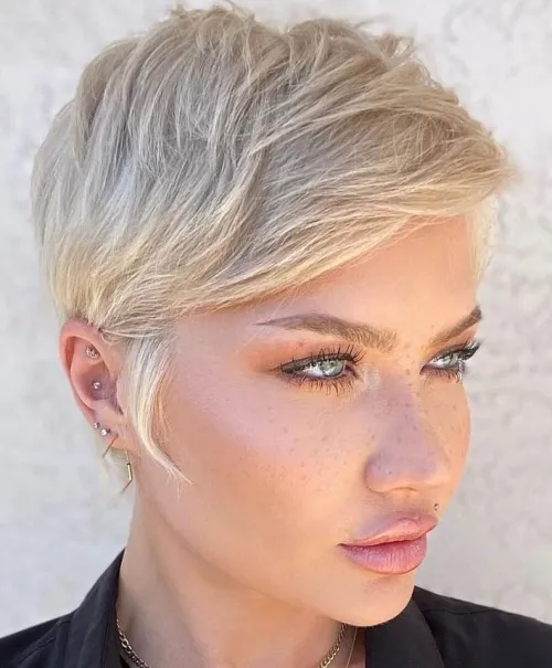 36 Stylish Pixie Haircuts for Fine Hair