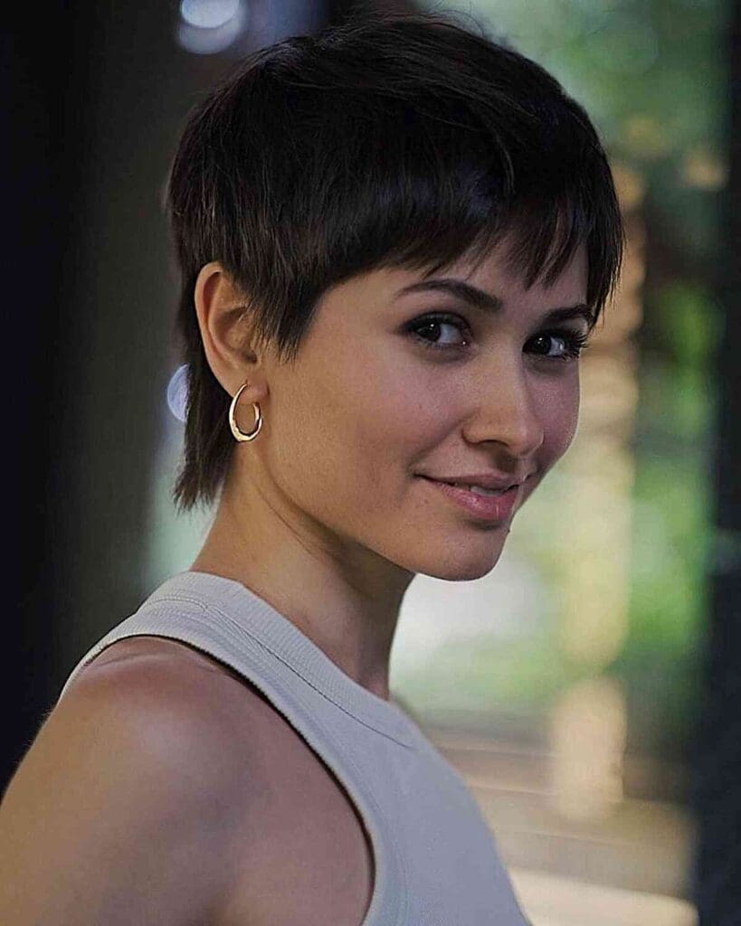 23 Gorgeous Short Pixie Haircuts with Bangs 2024