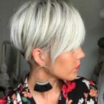 best-short-haircut-for-women-over-40