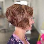 short-wavy-inverted-bob-cut