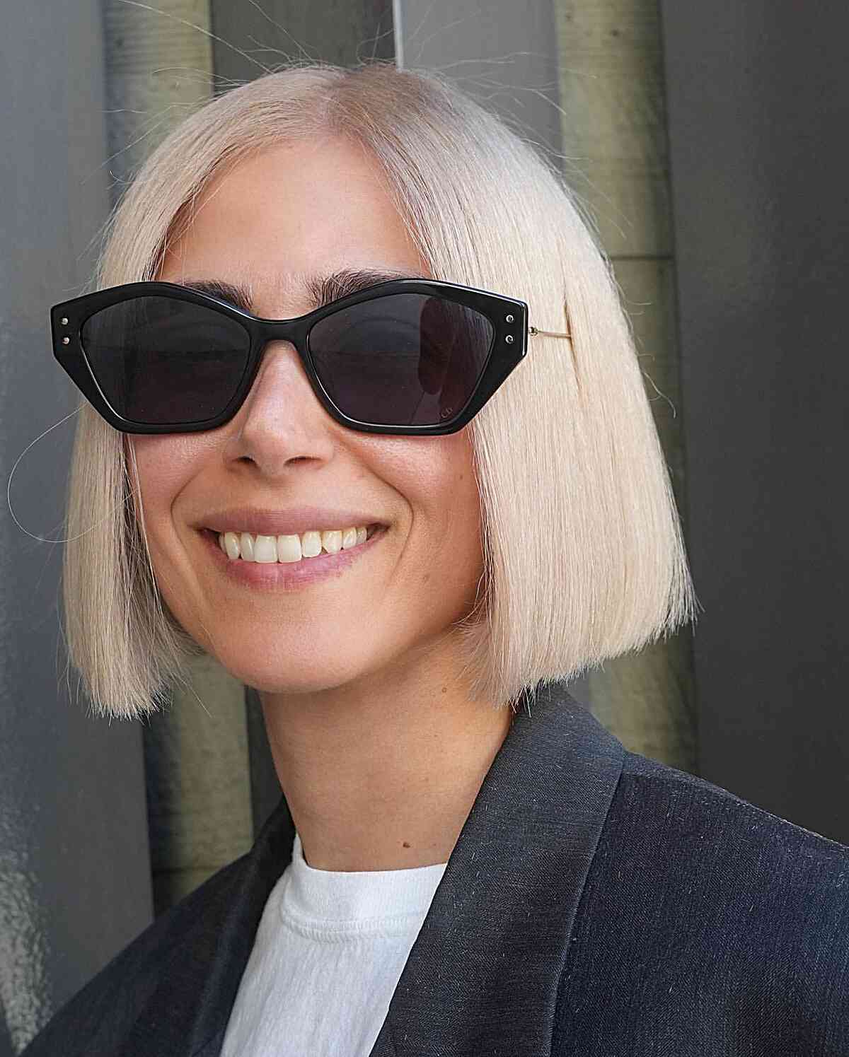 Chin-Length Platinum Blonde Slob Box Bob