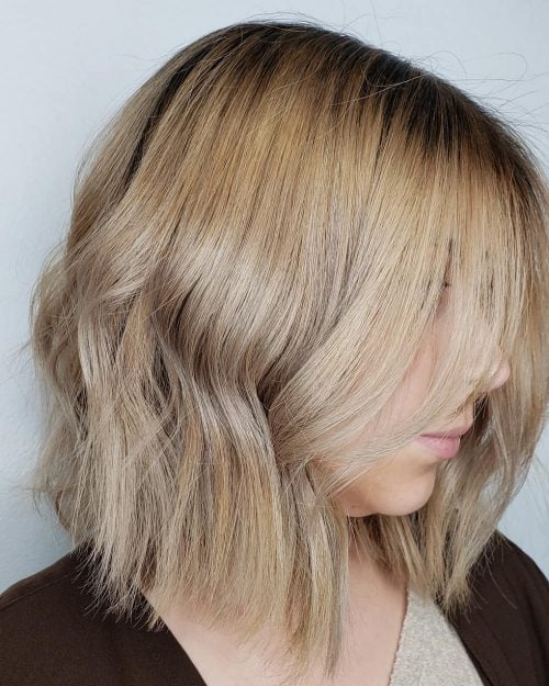 Dark Blonde Wavy Bob Haircut