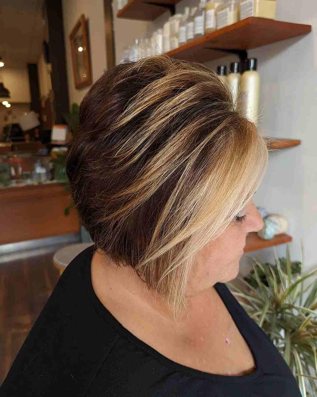 High Contrast Layered Wedge Bob