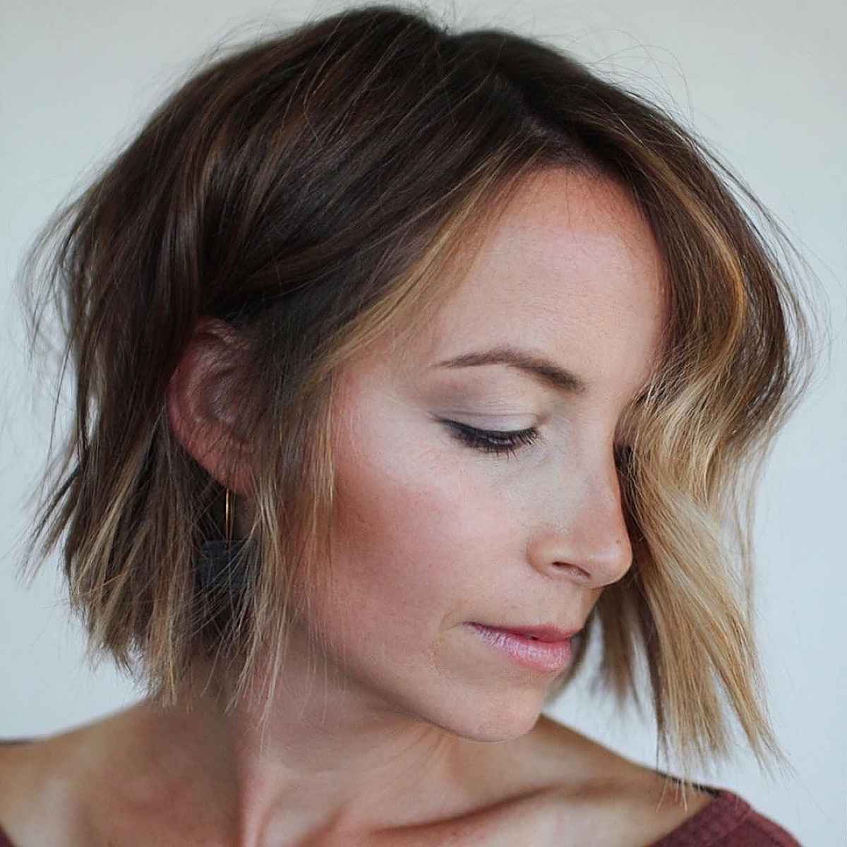 jaw-length short bob for fine hair