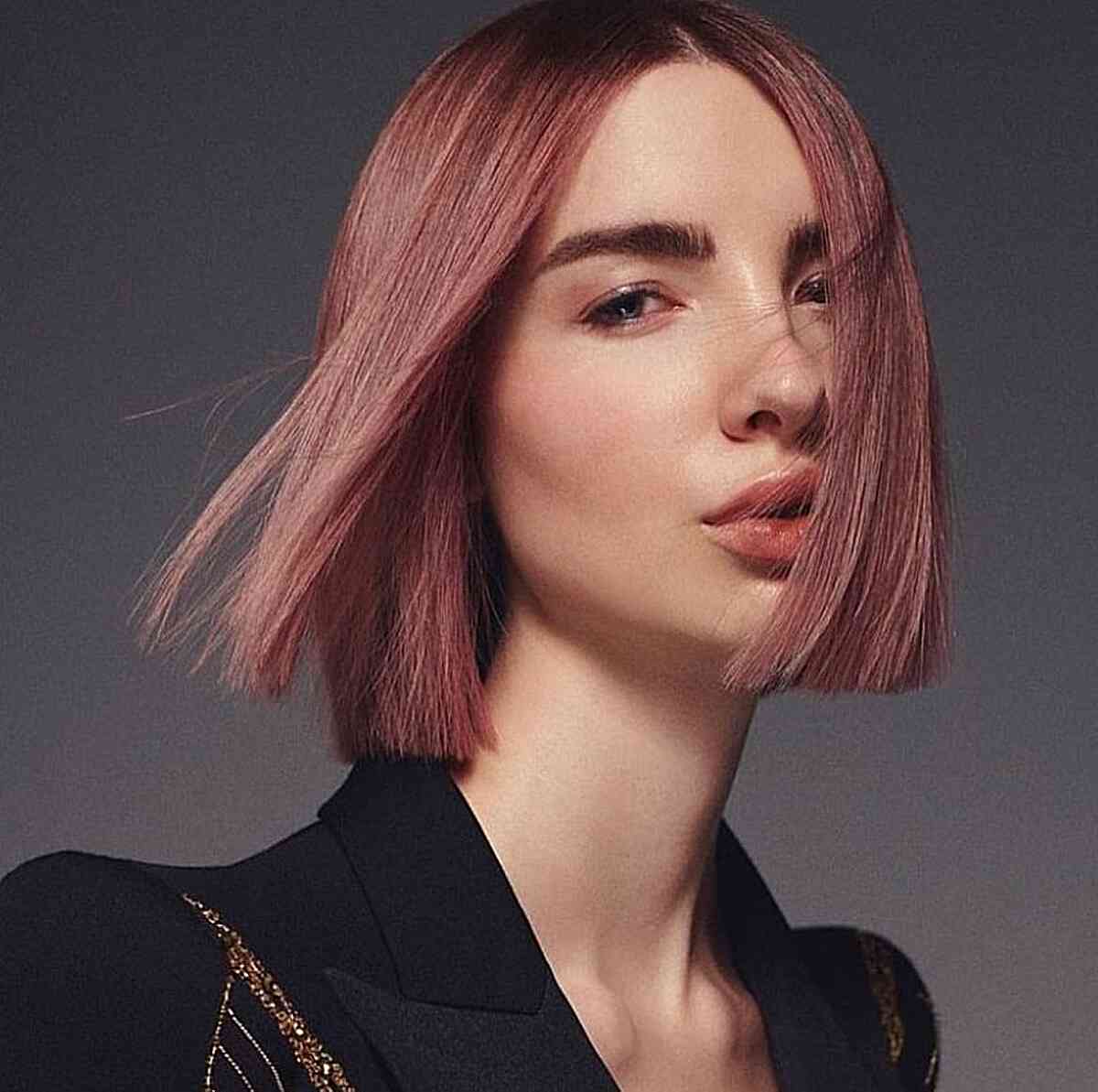 Neck-Length Boyfriend Blunt Cut with Rose Gold Color