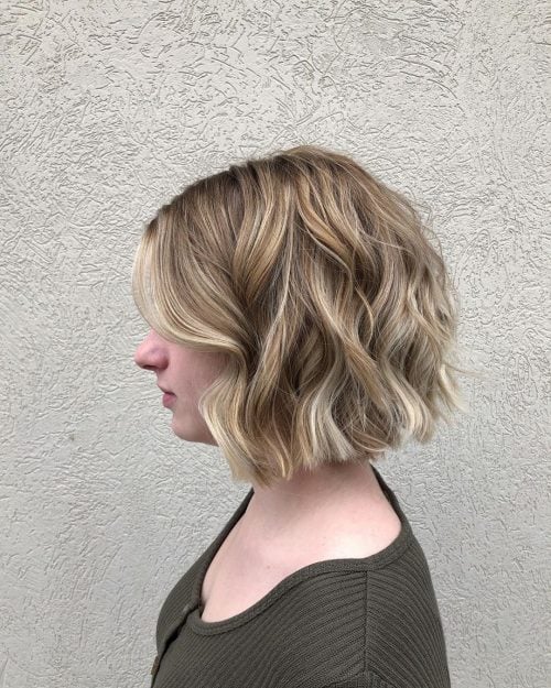 Neck-Length Waves on a Bob Haircut