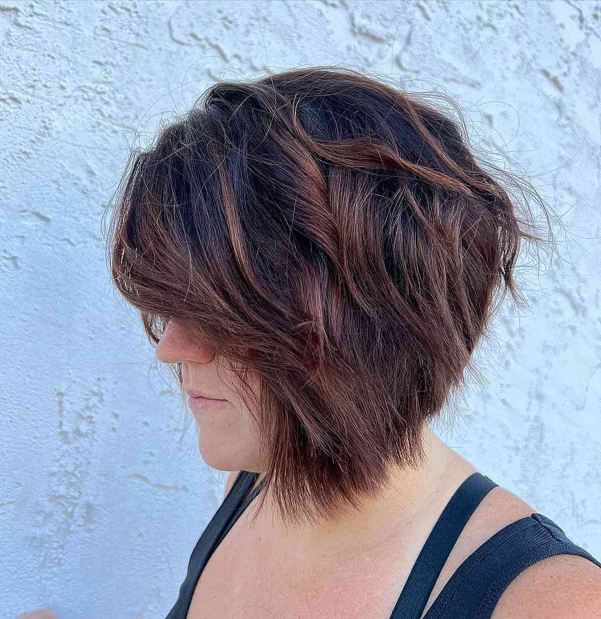 Short and wavy a-line bob cut