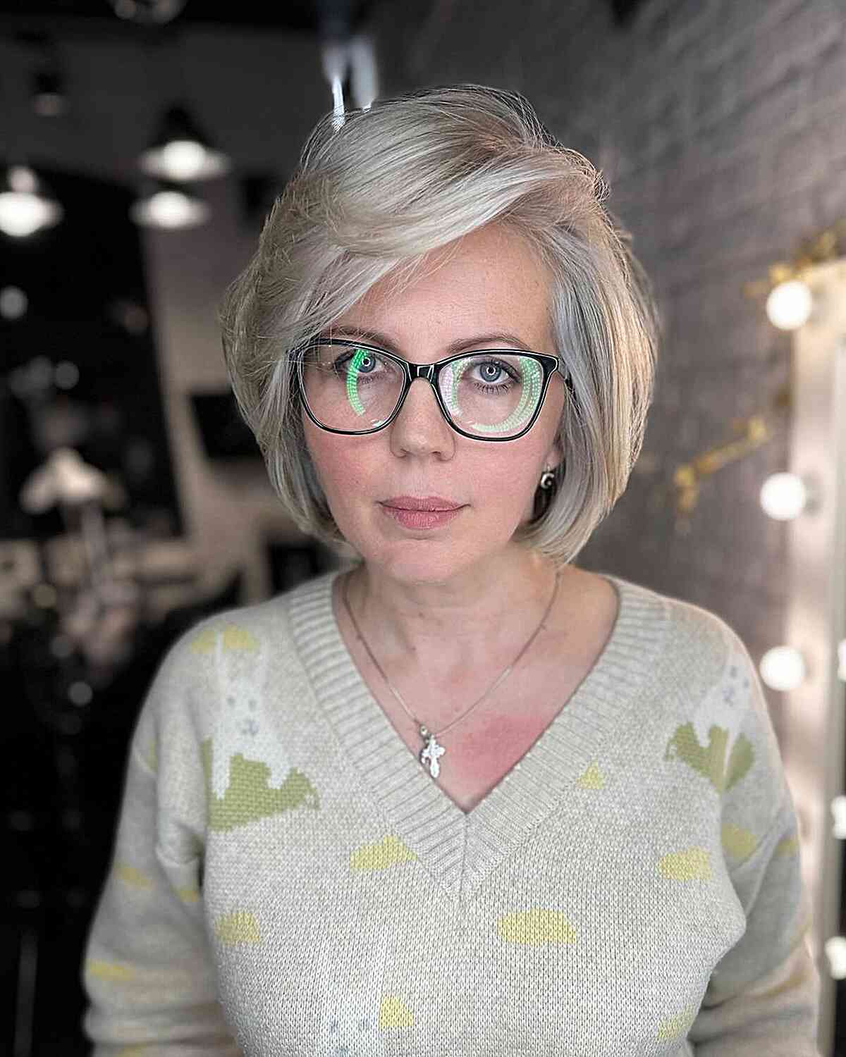 Short Voluminous Bob with Airy Side Bangs