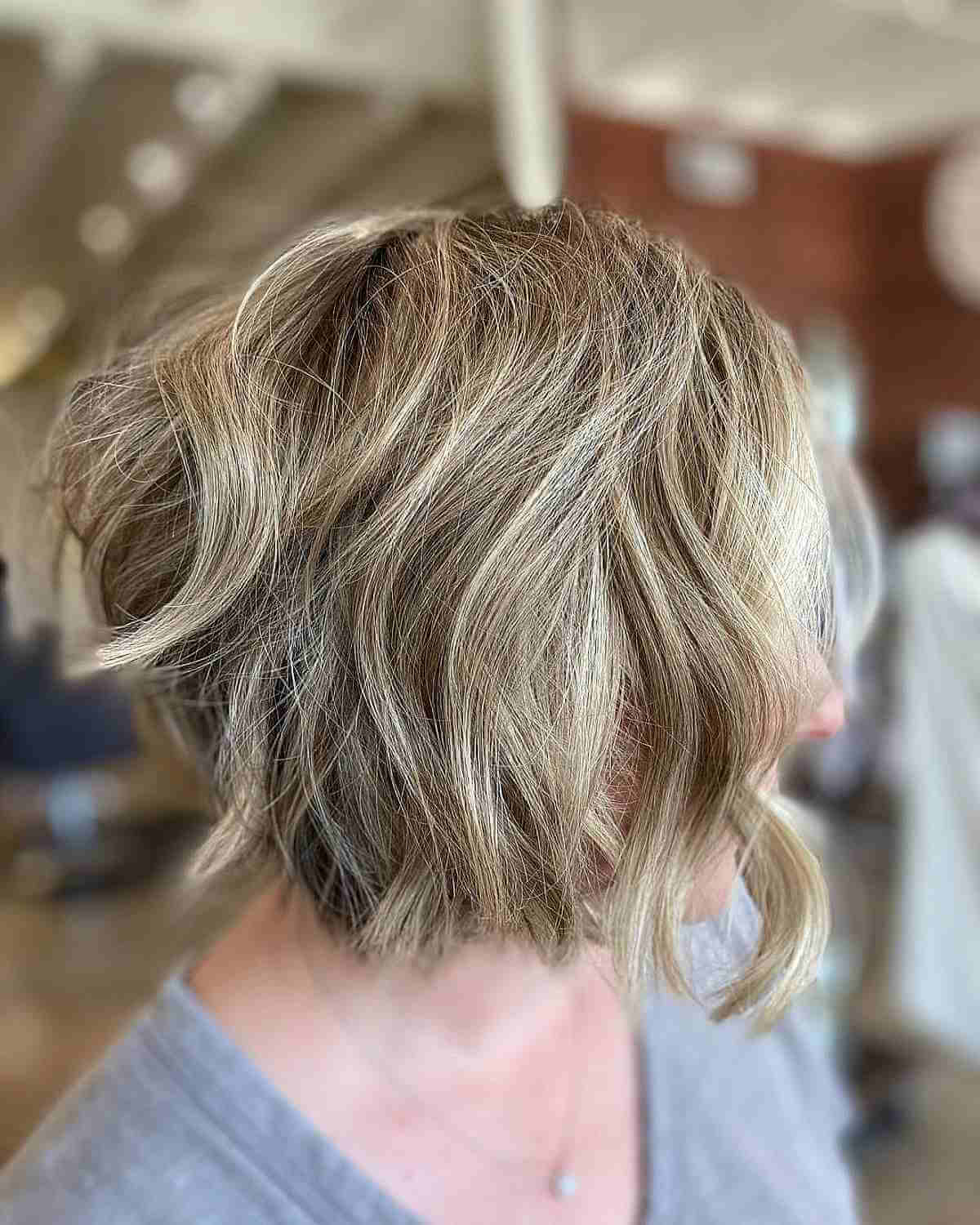 Short Wavy Bob with Choppy Layers