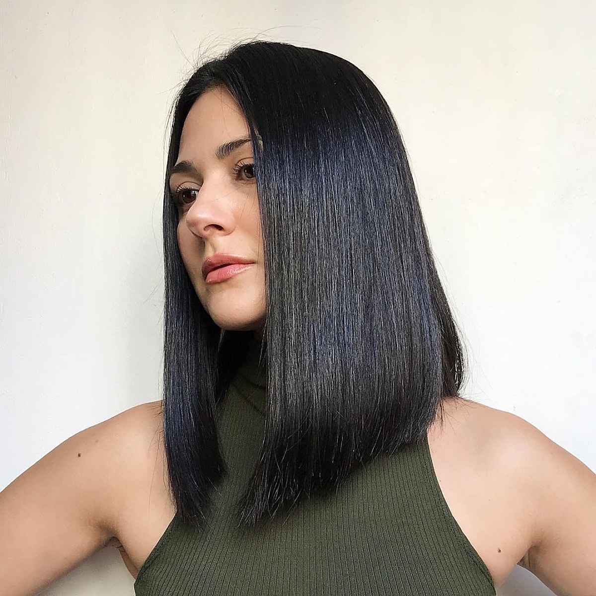 sleek very long bob hairstyle