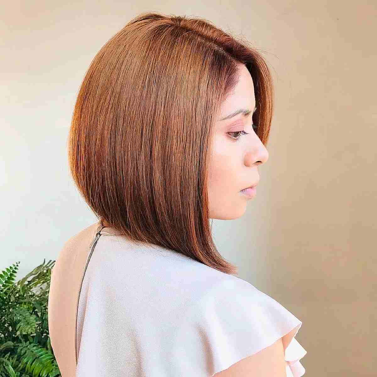 Subtle Brown Round Layered Bob Cut