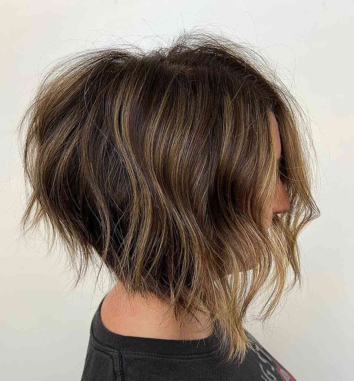 Wedge Bob with Chunky Blonde Highlights