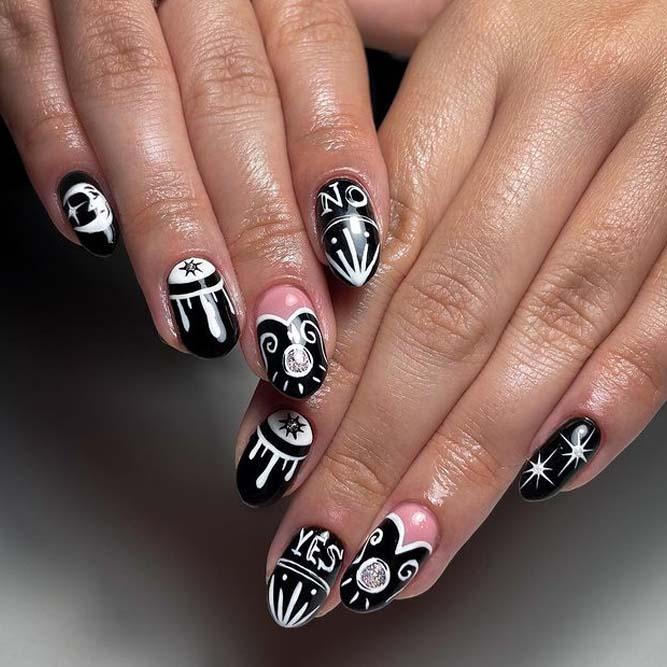 Tarot Card Nails