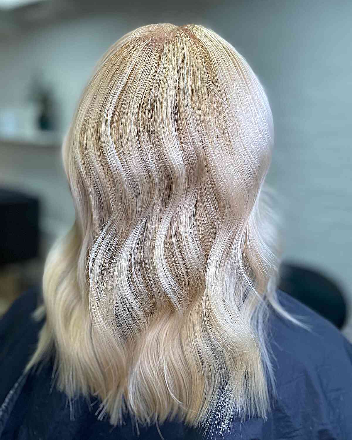 Champagne Cool Blonde Medium Hair