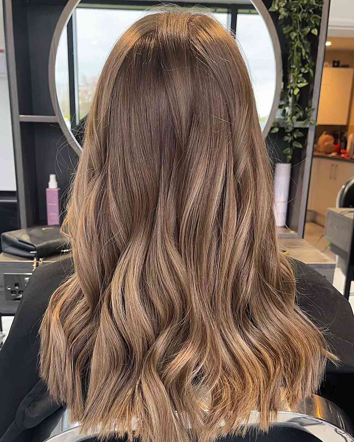 Dark blonde hair colors