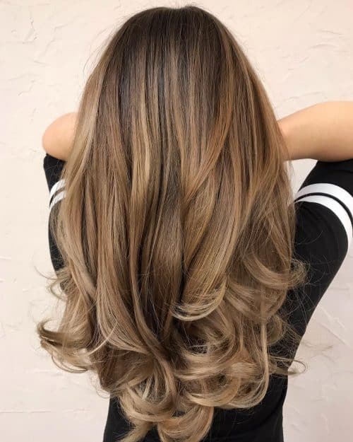 Dark Rooty Caramel Blonde (Bronde)