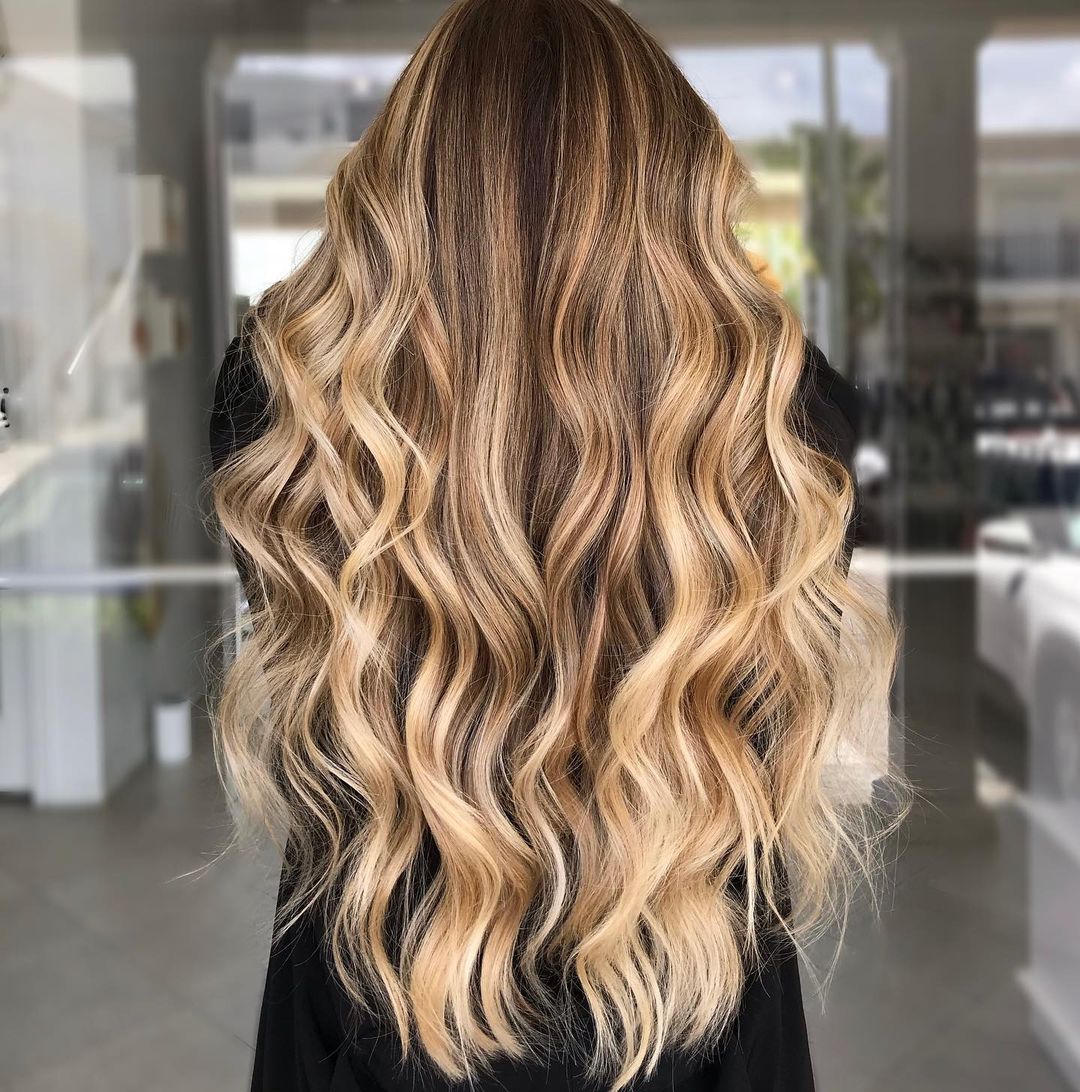 Gorgeous Bronde balayage hair